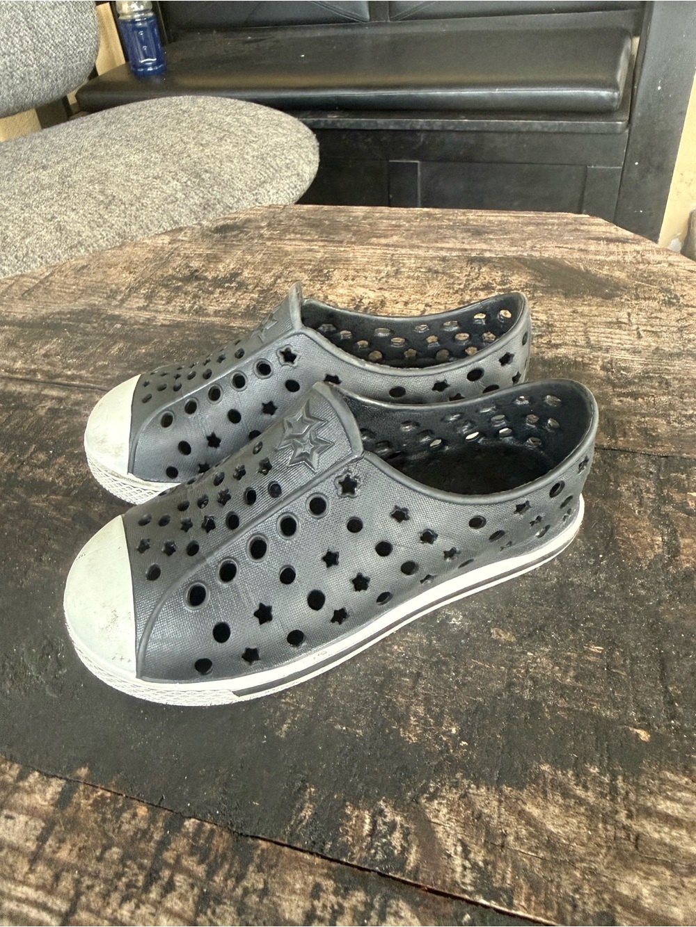 Kids Lightweight Slip-On Star & Hole Detail Shoes in Gray